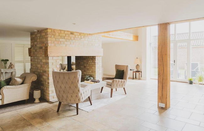 Tye Barn in Brinkley - Photo 39