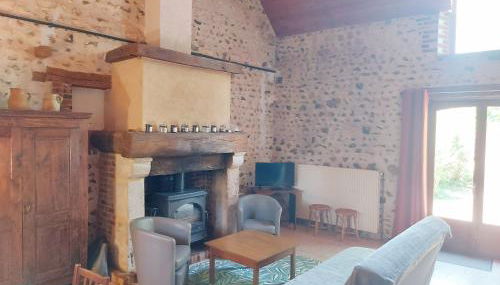 Gîte chaleureux dans un ancien corps de ferme avec wifi, cheminée et grand jardin à Châteaudun - FR-1-581-71 - Foto 4