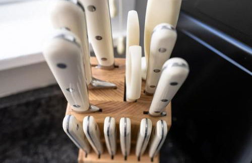 The Sunnyside Stay - Photo 19