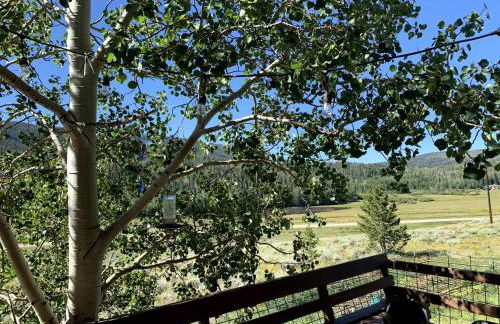Peaceful A-Frame Cabin - Great Views with Hot Tub - Foto 24