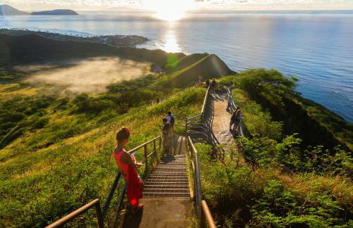 36Fl with Ocean View, Mins to Waikiki Beach, Parking - Foto 130