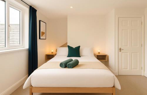 8 Person, 4 Bedroom Light, Warm & Modern Apartment - Foto 5