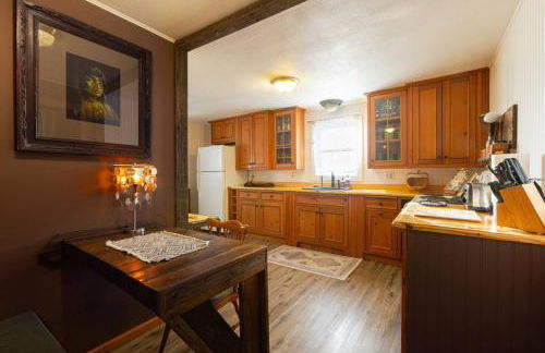 Cozy Cabin Style Apt Private 1st Flr 1 Bdrm - Foto 2