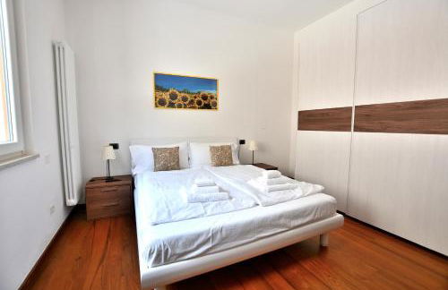 Orange Apartment In Marciaga di Costermano - Foto 12