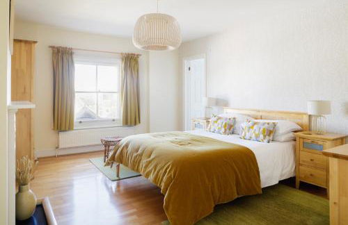 High View, Southwold High Street (2 bed, 2 bath, allocated parking, balcony) - Foto 5