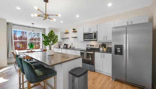 Spacious House in Prime Location - Photo 4