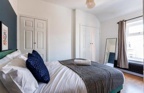 Modern 3-Bed House Parking & Family & Friends - Foto 5