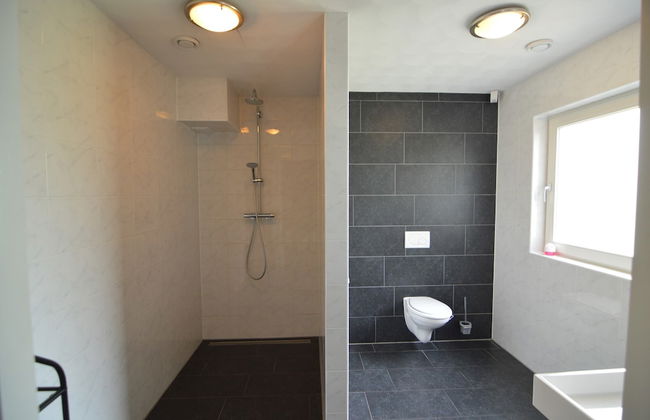 Lovely Group Home With Lots of Privacy, Ideal for Families and Friends - Foto 24