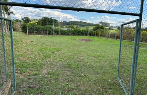 Chácara das Palmeiras - Piscina, Churrasqueira e Campo - Foto 6