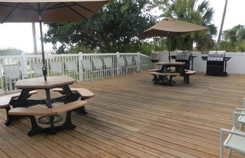 Surf Beach Treasure Island Resort - Photo 54