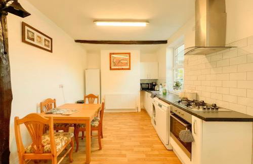 3 Bedroom House by Brookland Stays Serviced Accommodation Short Lets Leeds - Foto 17