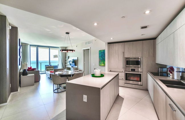 Luxury Beachfront Condos in Hollywood - Foto 58