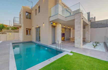 Eureka Villas - Photo 1