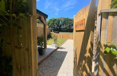 Sunset Retreat - Photo 19