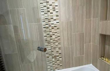 Comfortably furnished 2 bedroom home in Bolton - Foto 27