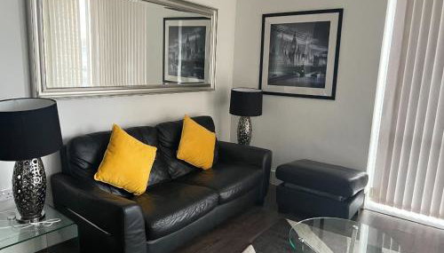 Lovely 1Bed flat 10mins to Canary Wharf & parking - Foto 3, furniture