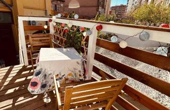 Precioso apartamento con a/a en Ruzafa con terracita privada y acceso a un jardín, para 2-3 personas - Photo 8