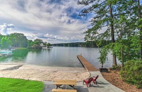 Waterfront Lake Martin Home with Grill and Beach! - Foto 22