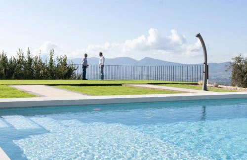 Villa para grupos 12 personas con piscina, barbacoa y finca de 50ha en Alicante - Foto 11