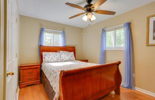 Pools, Hot Tub and More Bushkill Mountain Getaway! - Photo 13