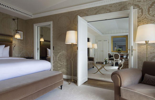 La Reserve Paris Hotel and Spa - Photo 25