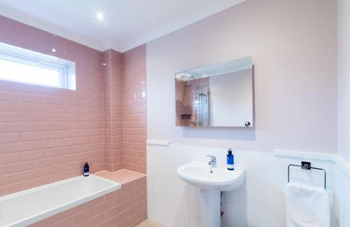 Stunning 5 star lodge with loch and mountain views - Foto 14