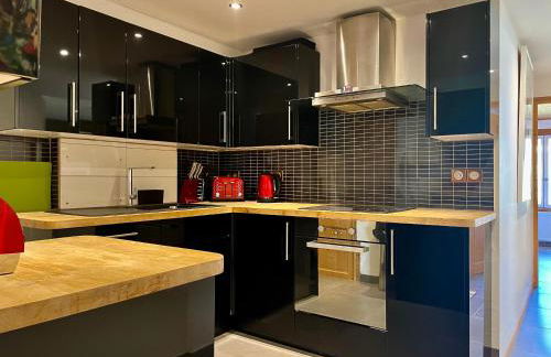 Ski in-Ski out! Spacious & Stylish Apartment for 8 in the heart of Lavachet - Foto 19