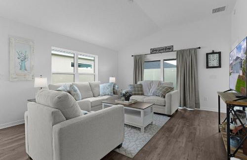 Cozy Family Stay- Queen-Double-Twins Bed- Full Kitchen-Netflix-Golf Cart-WiFi - Photo 39