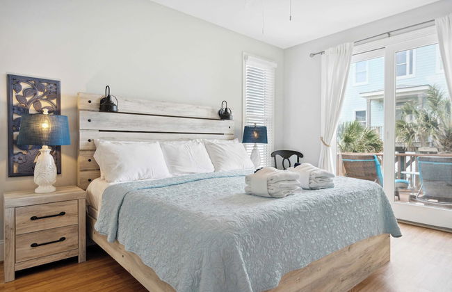 Oceanfront w/ Pool, Panoramic Deck Views, 5bdr Folly Ocean Breeze by Avantstay - Foto 21