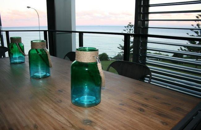 Apartment on King Street - Photo 1