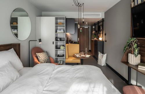 Revo Munich - Photo 2