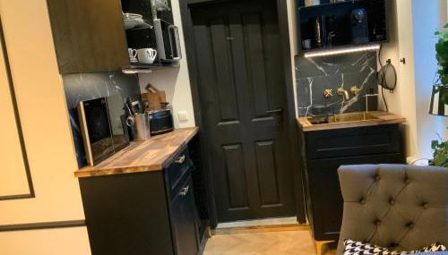 Midcoast Wohnung „THE BLACK“ - Foto 3, stove, pet friendly, minibar