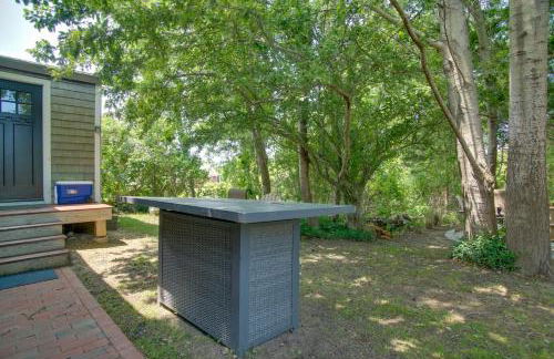 Walk to Beach and Lighthouse Oak Bluffs Studio! - Foto 21