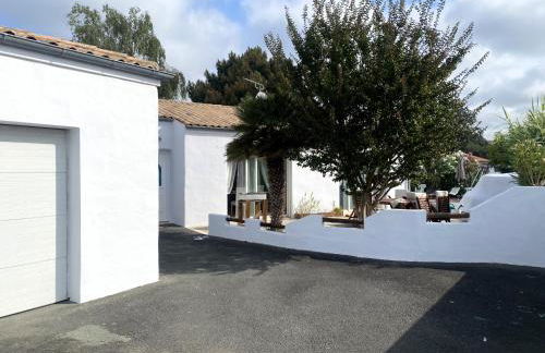 Vaux sur Mer - MAISON de PLAIN-PIED - CONFORT et AMBIANCE COCOONING - PISCINE - Foto 16