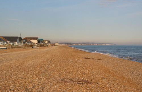 Bucket and Spades- Right on the Beach - Foto 61