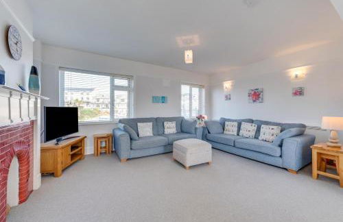 2 Bed in Sidmouth oc-mbmar - Photo 4