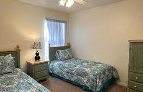 Family Vacation Home in Quiet Community with Private Pool and Spa - Foto 4