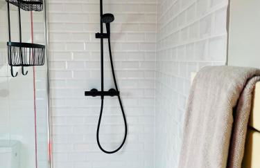 KerDesAmis - Tolles Ferienhaus in Strandnähe mit Sonnenterrasse, Boulebahn und großem Garten - Foto 44