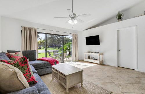 PGA National Getaway Cozy Club Cottage - Foto 34