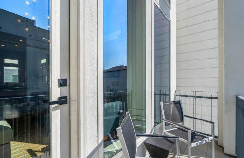 Luxury Downtown Getaway with Breathtaking Views - Foto 37