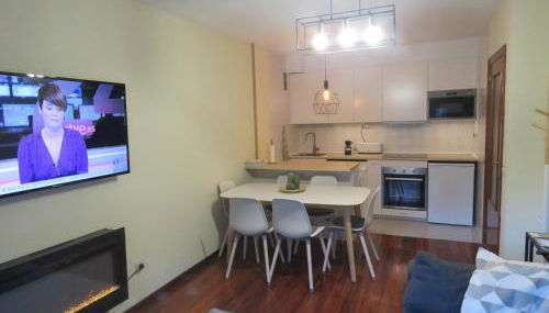 Ático Dúplex reformado con vistas a la montaña - Foto 3