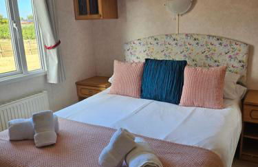 Ruth's Repose Shropshire Country Retreat with private hot tub & Stunning Views - Photo 19