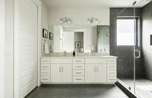 Modern Home in East Austin - Private Pool & BBQ - Foto 19