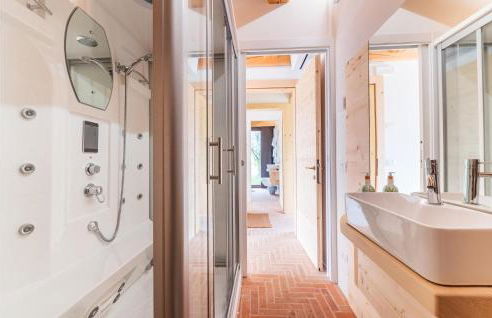 Lovely Home In Volpago Del Montello - Foto 42