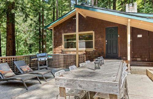 Redwood Cabin with Hot Tub Canyon View and Dogs OK - Foto 28