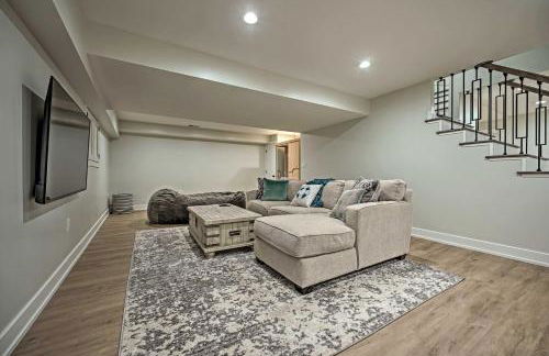 Luxury Family Home with Deck, Swim Spa and Grill! - Foto 25