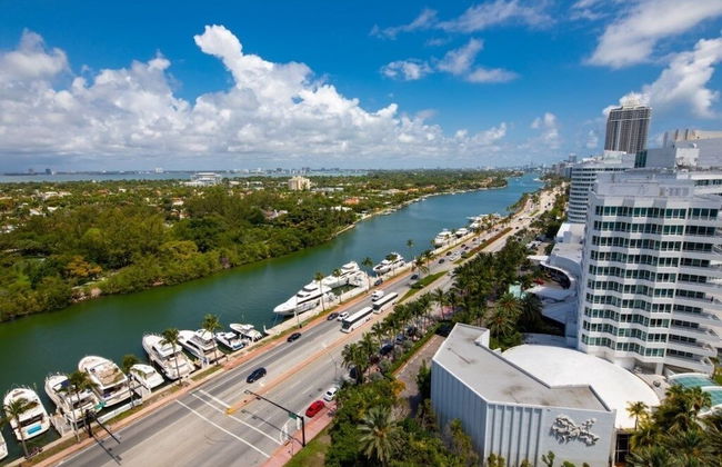 Fontainebleau Tresor Bay/ocean View Junior Suite 1 Bedroom Hotel Room - Photo 32