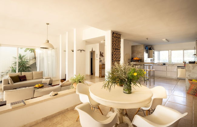 Caesarea Sea-Side Retreat by Sea N' Rent - Foto 41