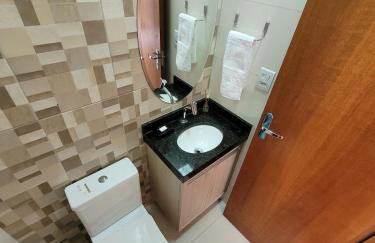 Edícula com estacionamento privativo, a uma quadra do Shopping Oriente - Casa da Sensei - Foto 32