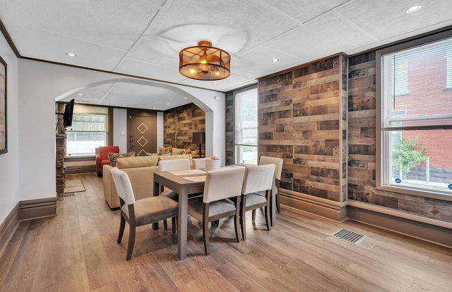 Cozy Renovated 19th Century Home, 5 Min to OSU! 3 Bedroom Home by Paula - Foto 28